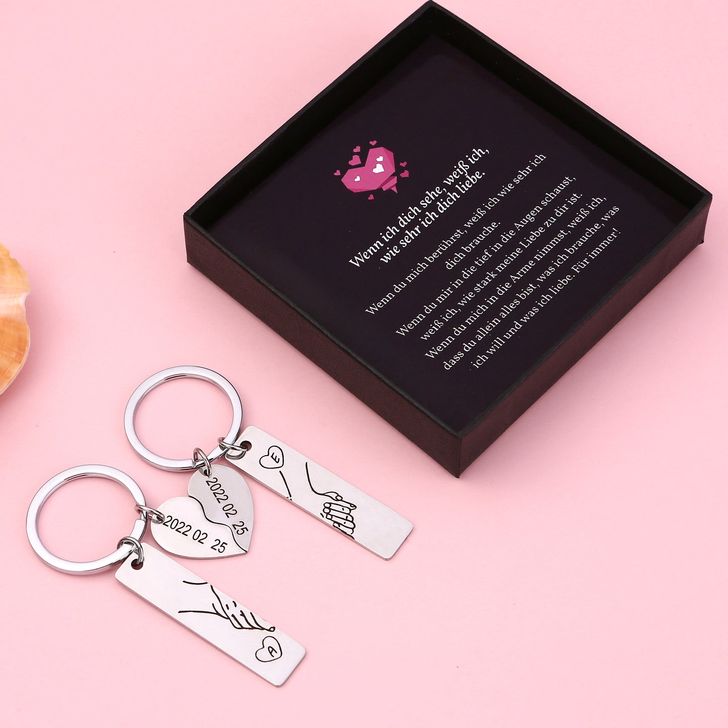 Personalisierter Herz-Schlüsselanhänger - Mit Datum & Initialen