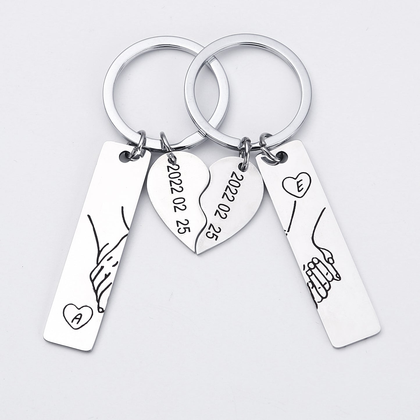 Personalisierter Herz-Schlüsselanhänger - Mit Datum & Initialen