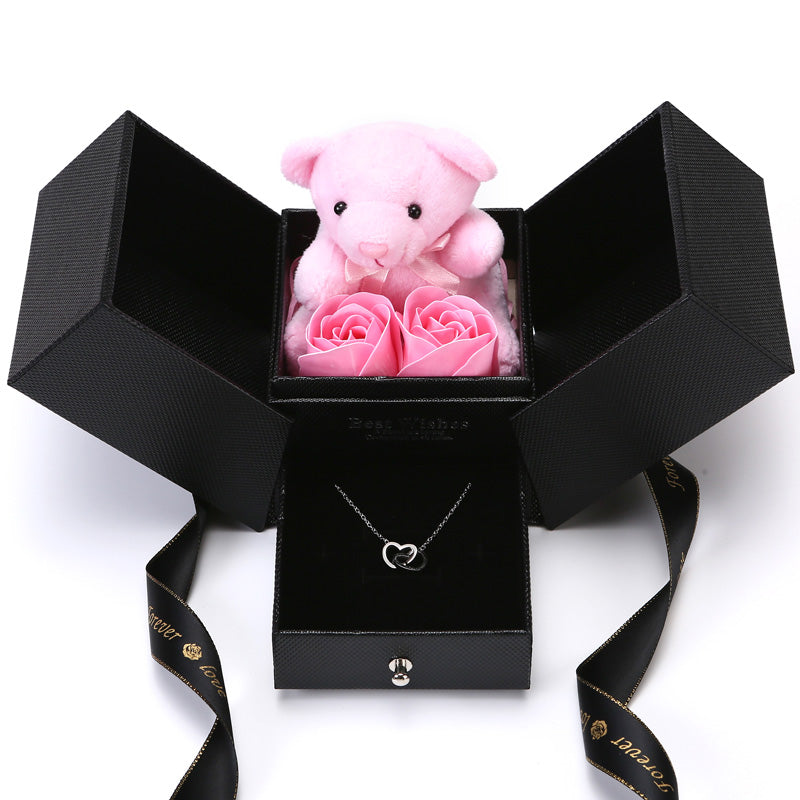 Rosenbär Box - Gravierte Halskette & ewige Rosen