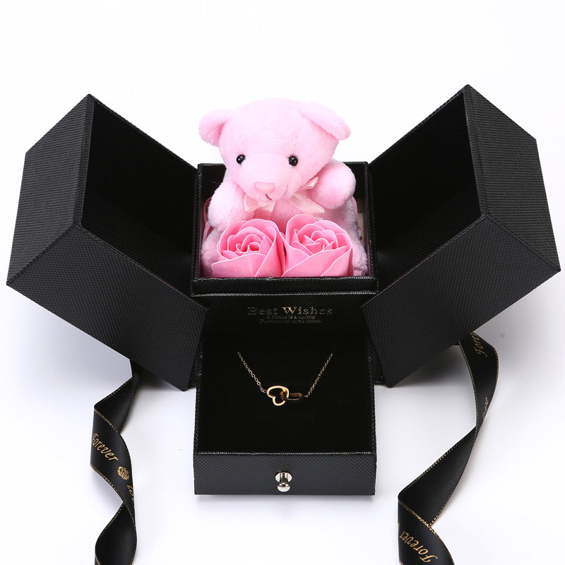 Rosenbär Box - Gravierte Halskette & ewige Rosen