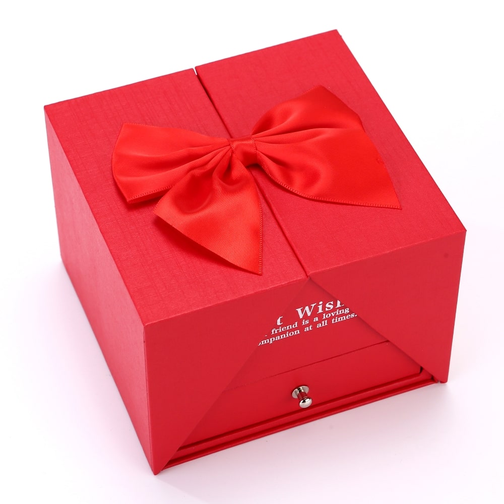 Ewige Rosenbox zum Aufklappen - Gravierte Halskette & echte Rosen