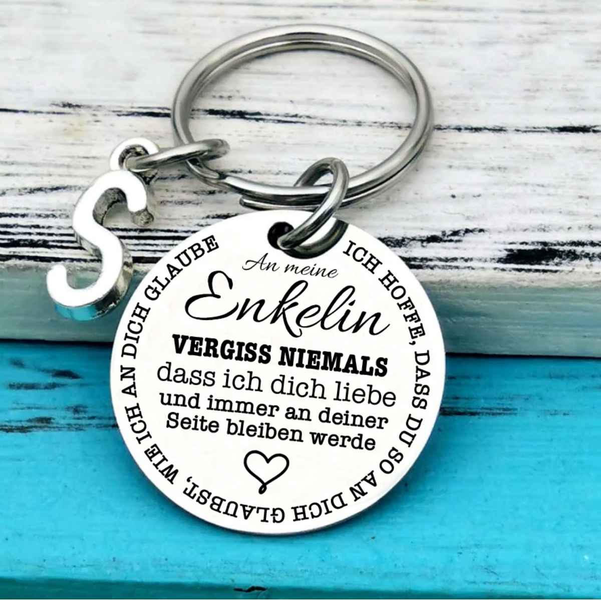 An meine Enkelin - Schlüsselanhänger mit Initial