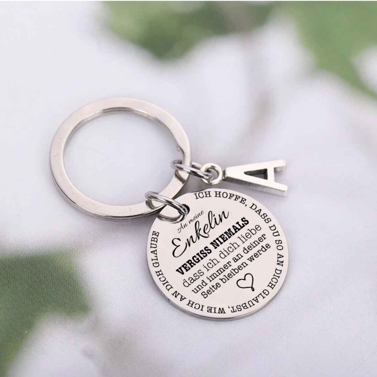 An meine Enkelin - Schlüsselanhänger mit Initial