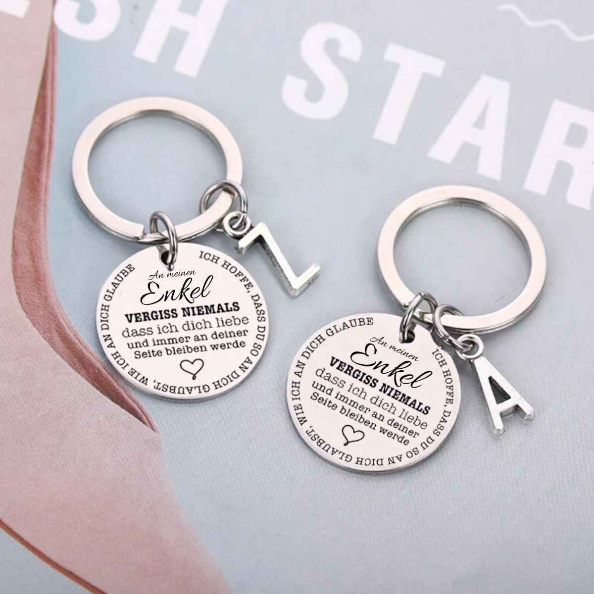 An meinen Enkel - Schlüsselanhänger mit Initial